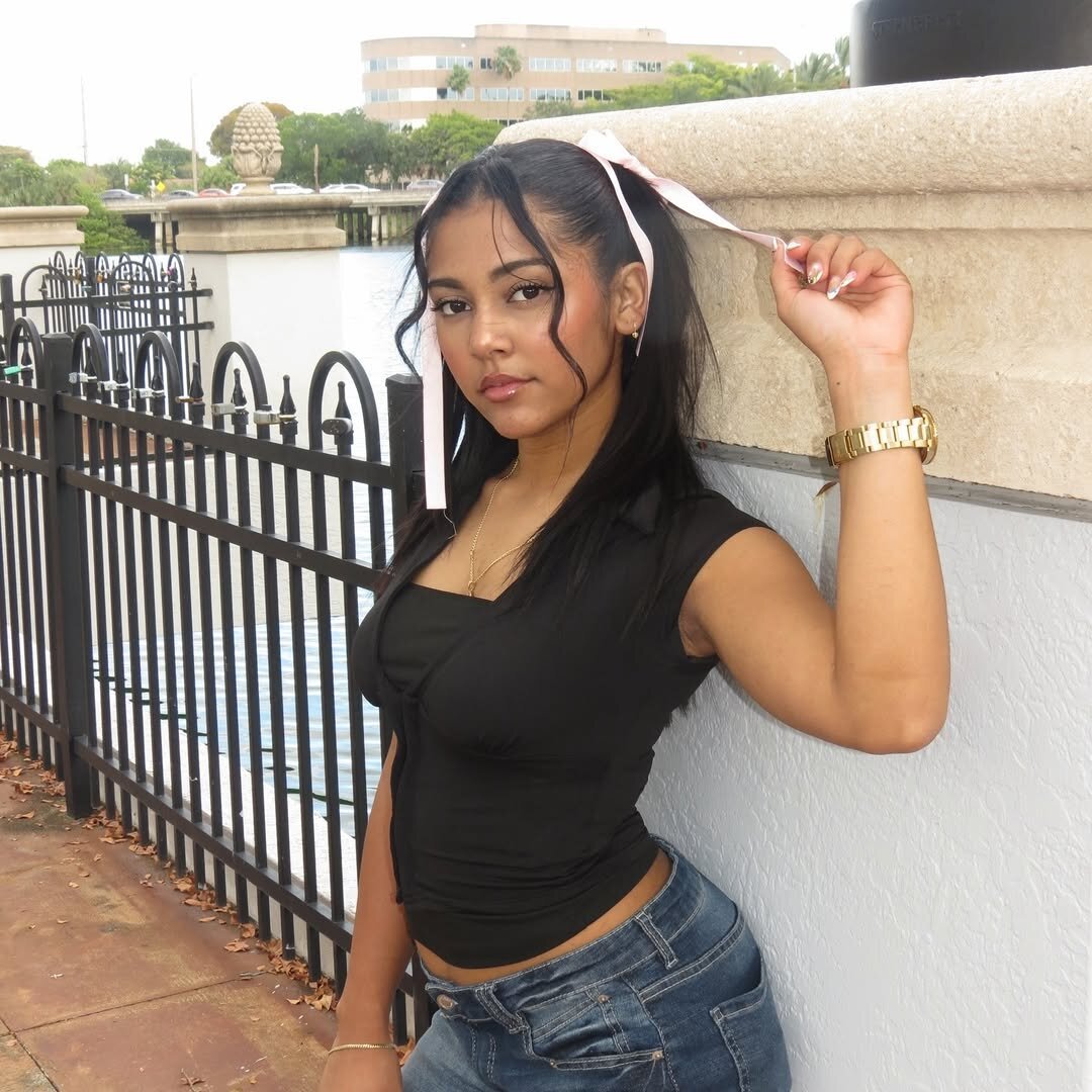 Daniela Duarte - Street Style